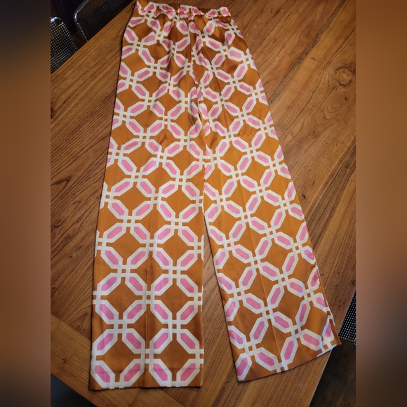 Zara Printed Pajama Style Trouser Pants Wide Leg. XS. New without tags. Gorgeous - Picture 5 of 7